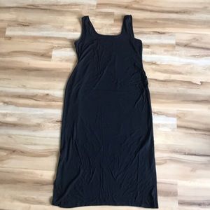 Old Navy Maternity Maxi Dress size X-Large.